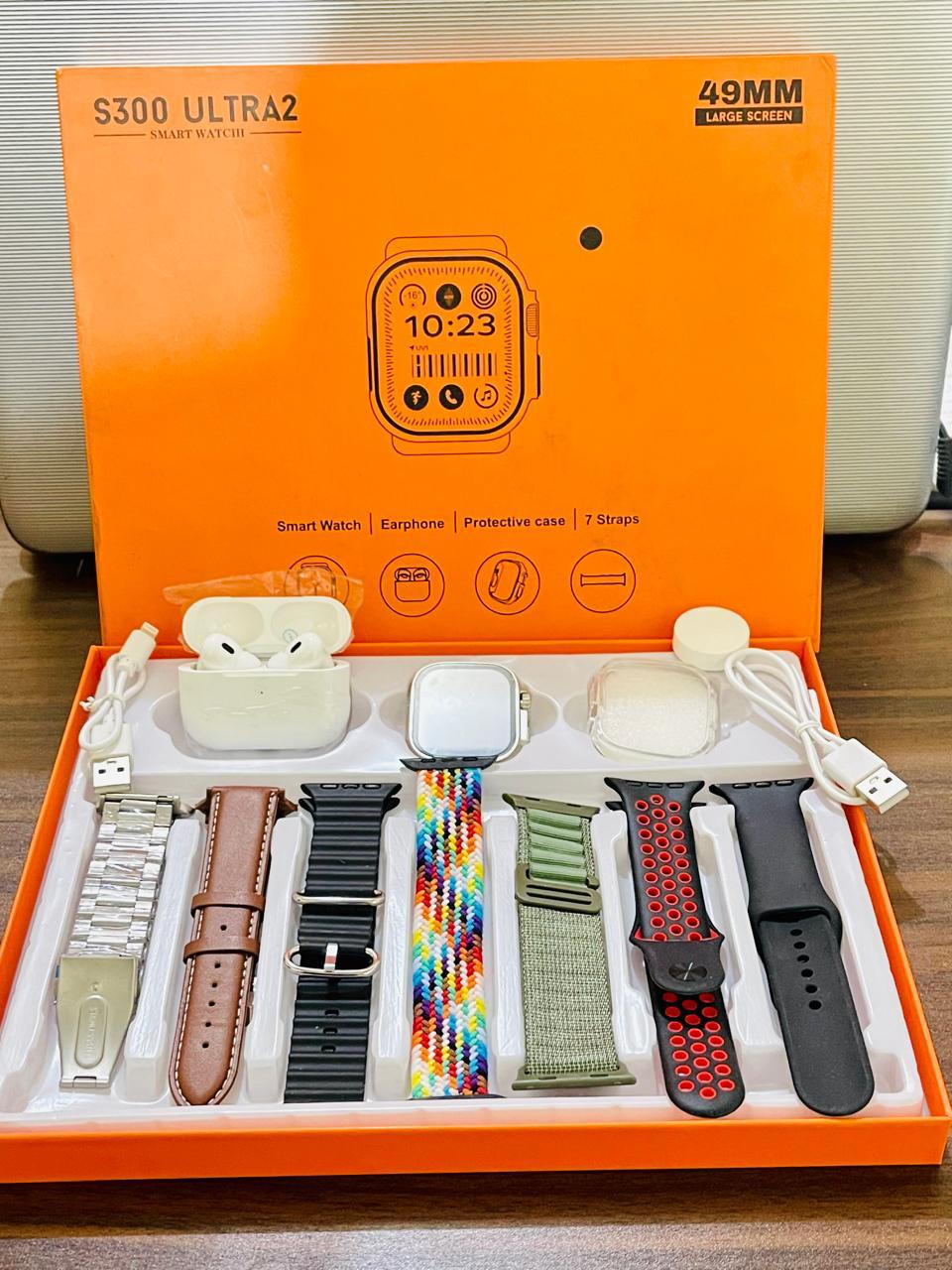 S300 Fendior Smartwatch with budds and 7 straps